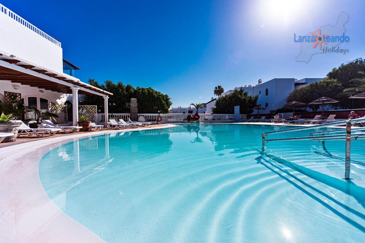 Appartement Sunny duplex à Costa Teguise Extérieur photo